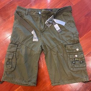NWT Men’s Cargo Shorts - Green, Size 34